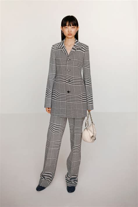 burberry resort 2024|the resort 2024 reviews.